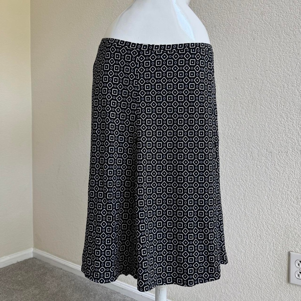 George Stretch Black and white geometric patterned midi skirt